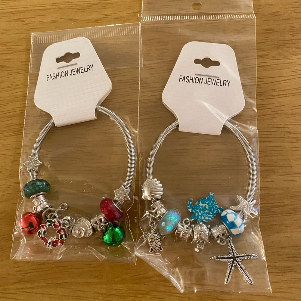 Fashion jewelry bracelets